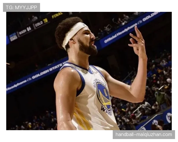 克莱·汤普森三分拉开空间助库里提升球队得分效率
